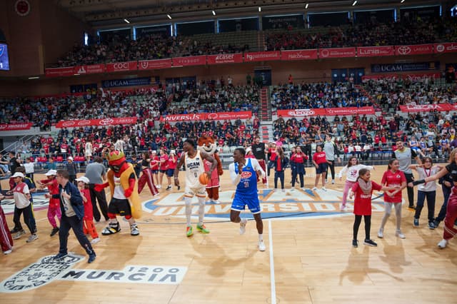 7500 jóvenes en Partido del Recreo