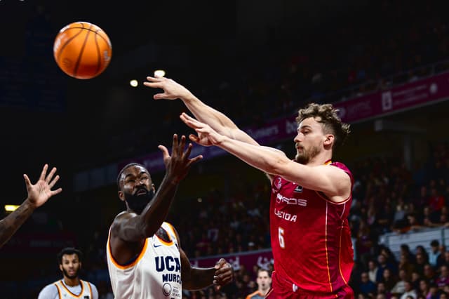 Zorics se marcha del Hiopos Lleida