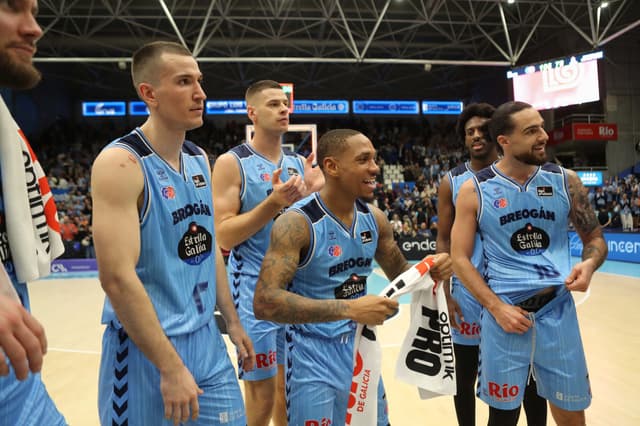 Río Breogán-Recoletas Burgos 105-78
