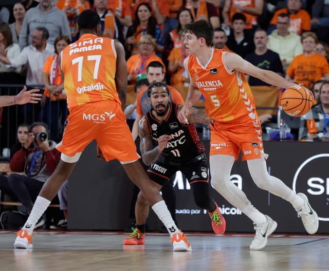 Valencia BC-Bàsquet Girona (98-72)