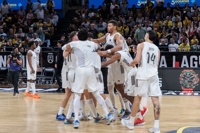 La Laguna Tnf-Real Madrid (70-71)