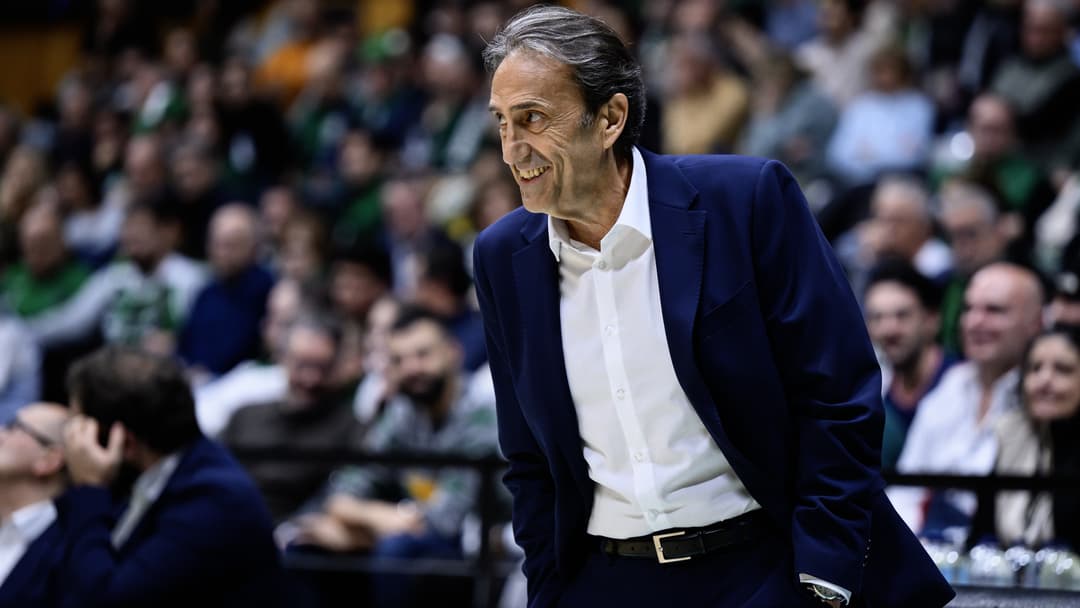 Luis Casimiro al frente del Río Breogán