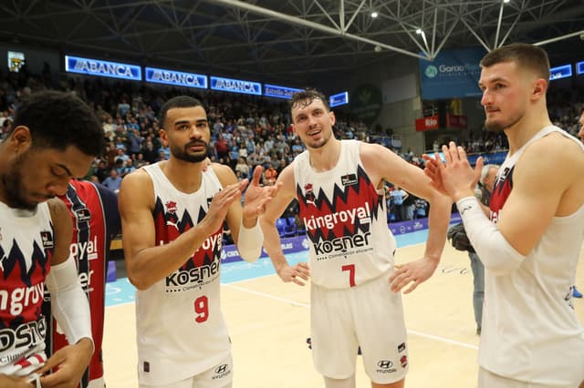 Río Breogán-Kosner Baskonia 100-103