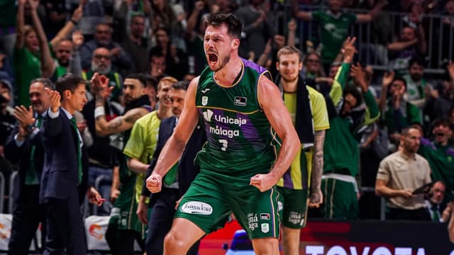 Jonathan Barreiro seguirá en el Unicaja hasta 2027