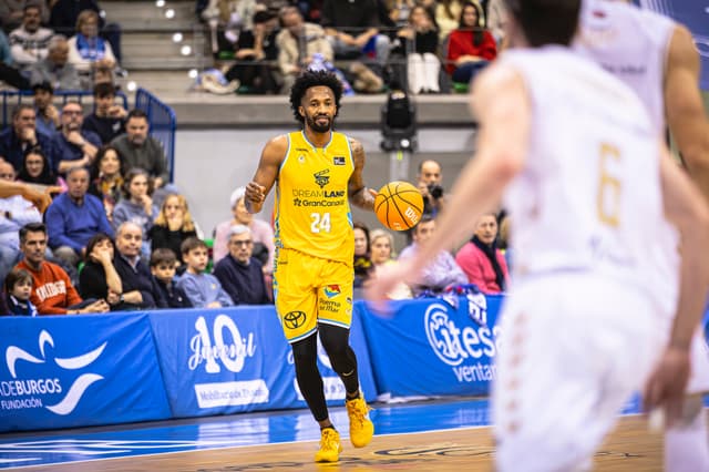 Angola no seguirá en el Granca