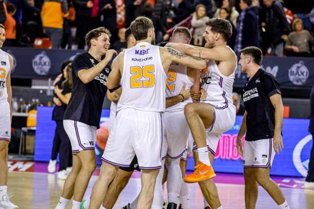 BAXI Manresa-Bàsquet Girona (95-97)