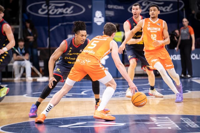 MoraBanc Andorra 75- Valencia B 107