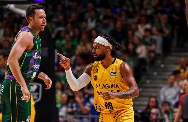 ¡¡Mills debuta con 24 puntos!!