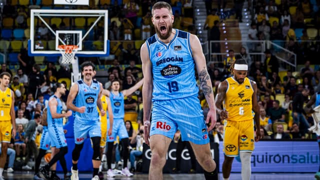 Dominik Mavra seguirá vistiendo de celeste