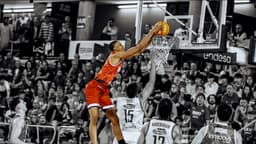 Kao, de vuelo en vuelo