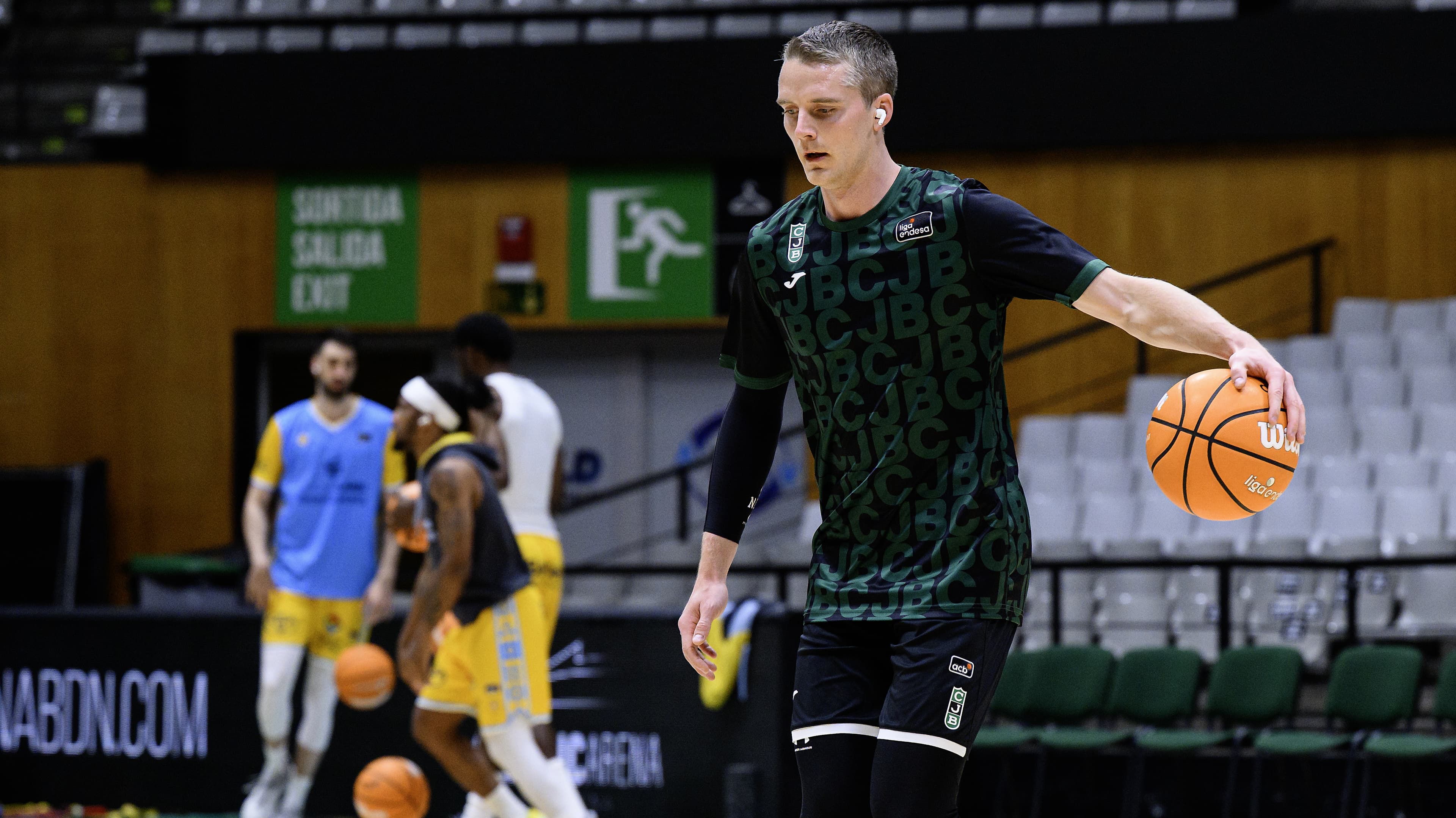 Calentamiento Asisa Joventut