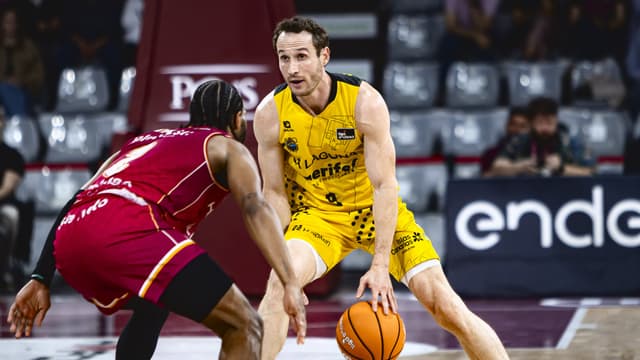 Marce Huertas: 1.500 asistencias como aurinegro