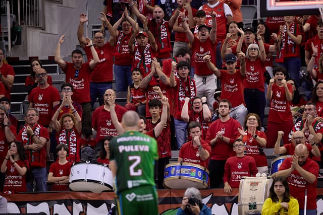 El Coviran Granada se mantiene con vida y complica al MoraBanc Andorra (89-86)