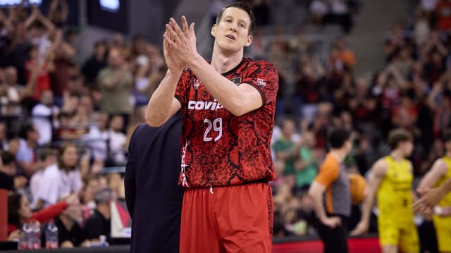 Bozic iguala los récords de Sabonis y Gasol