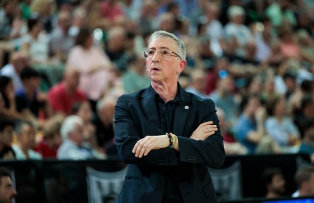 Moncho Fernández, 15º entrenador con más partidos en acb… y ya en los 500