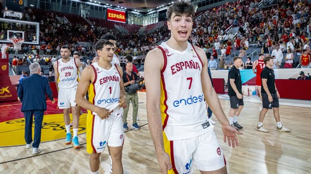 España busca en Georgia el pleno en la primera fase