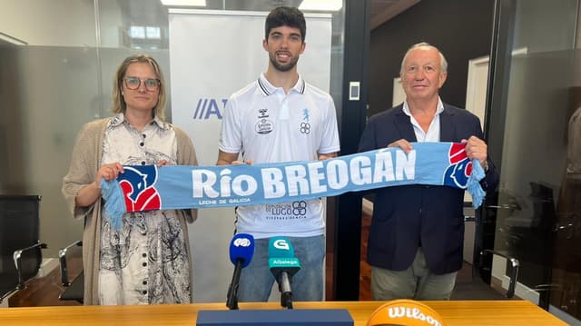 Josep Peris, presentado oficialmente como jugador de Río Breogan