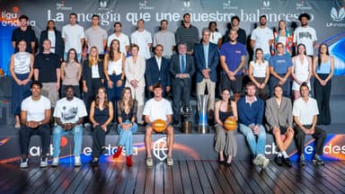 Foto de familia presentación temporada Liga Endesa y Liga Femenina Endesa 2026-27