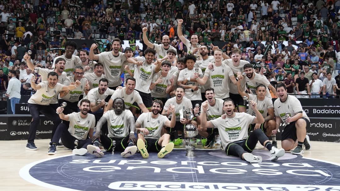 La Penya celebra el histórico campeonato de Supercopa Endesa 2026