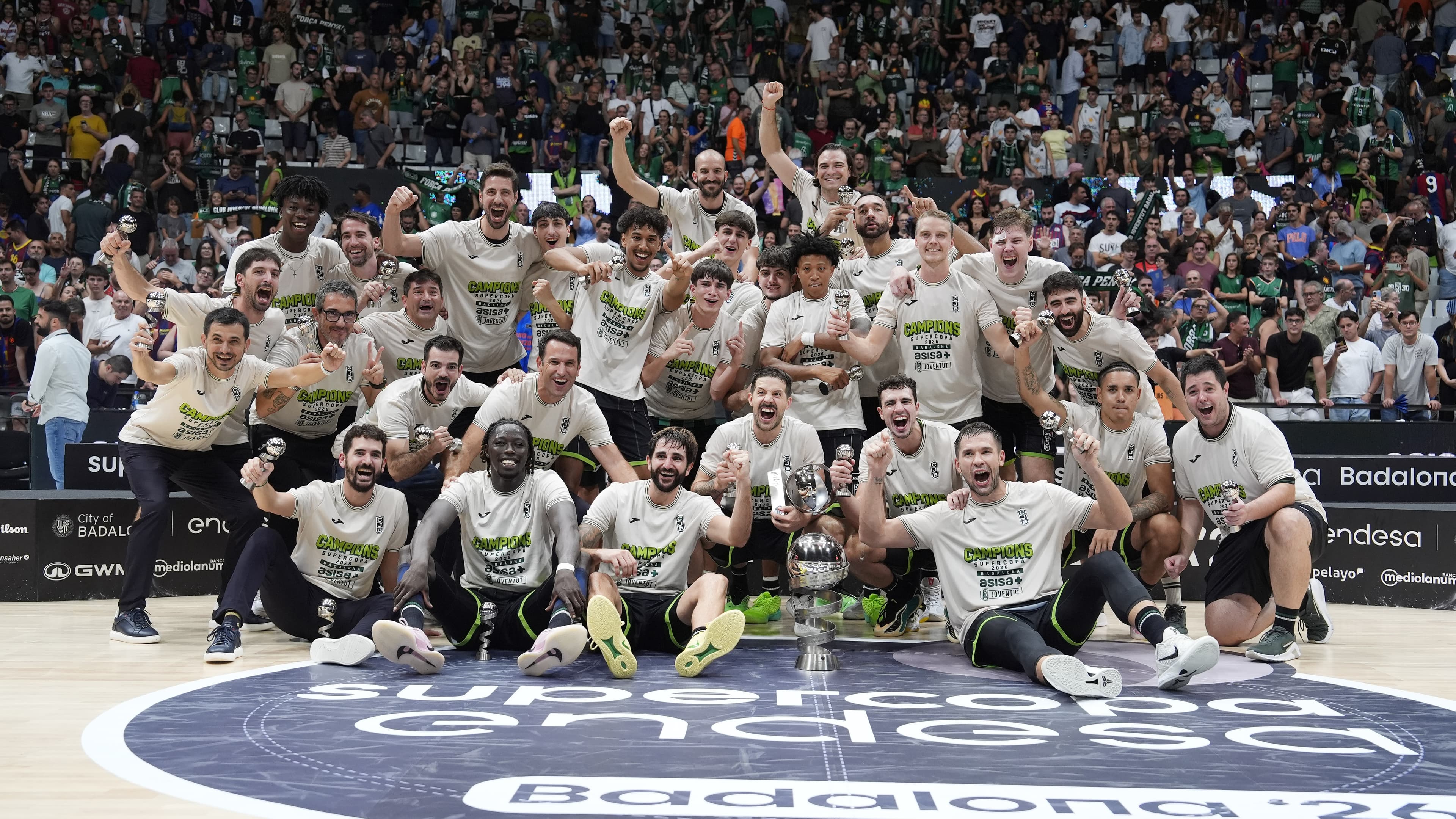 La Penya celebra el histórico campeonato de Supercopa Endesa 2026