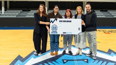 Entrega del cheque solidario