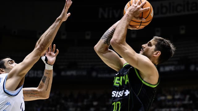 Al Asisa Joventut le bastan 15 minutos buenos para doblegar al MoraBanc Andorra (96-75)