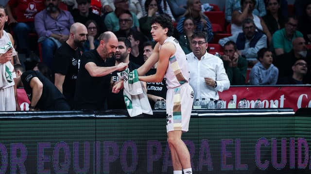 Adrià Rodríguez, tres meses de baja
