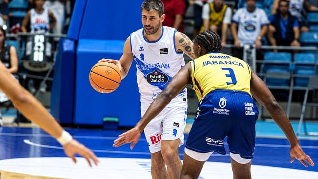 El Fontes do Sar recupera el derbi gallego en la Liga Endesa