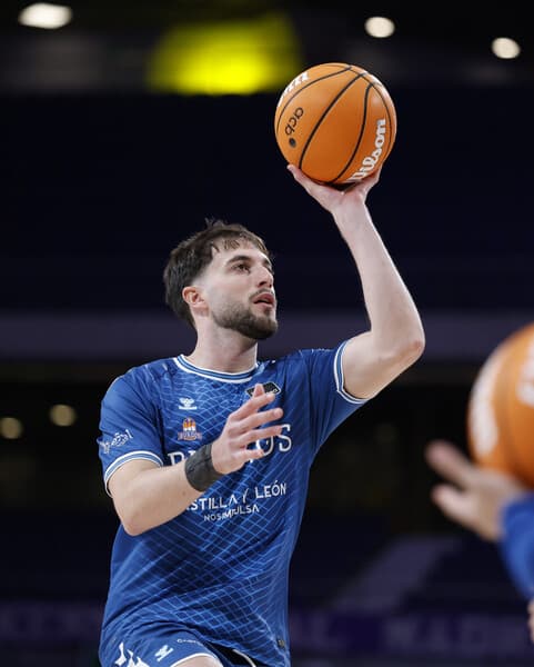 🦁 Sergi GARCÍA retorna a Zaragoza