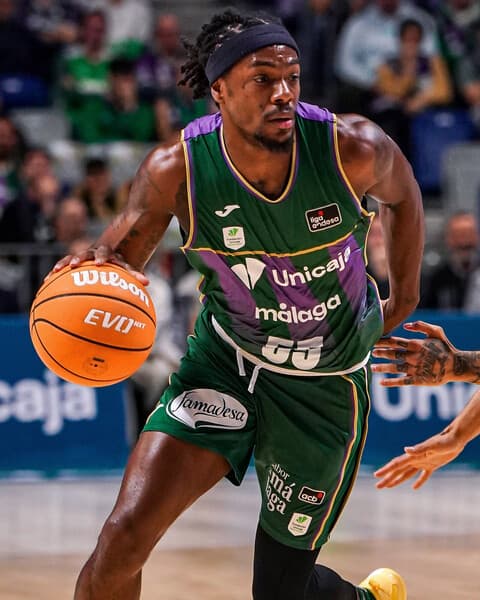 💚 PERRY guía a Unicaja