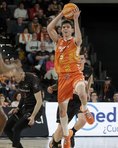 😍 DE LARREA insiste en brillar