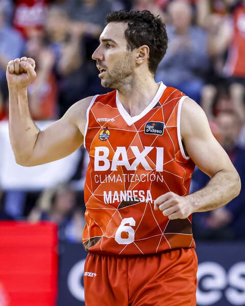 🔍  BASSAS, capitán general