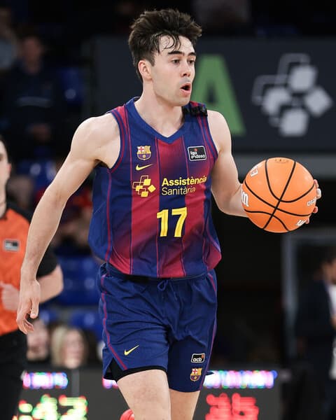 🎩 JUAN NÚÑEZ se luce en casa