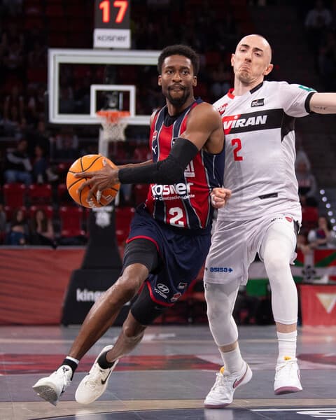 🚜 SIMMONS lidera una apisonadora