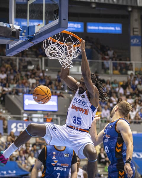 🦄 El estreno de Kenneth FARIED en la Liga Endesa