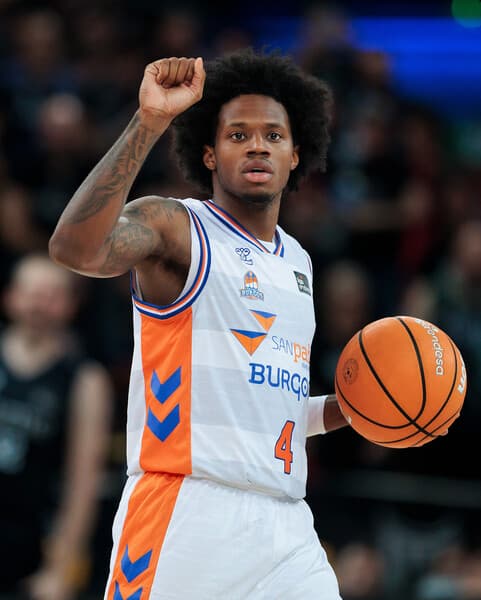 🏀 DJ STEWARD, entre los cañoneros top