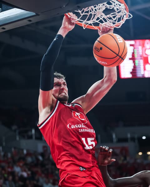 💪 BIRUTIS domina, Casademont Zaragoza gana
