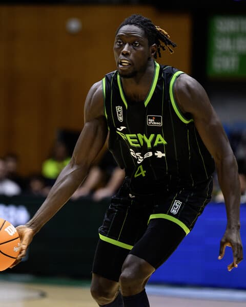 📗 Eli NDIAYE se doctora en el derbi