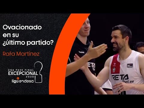 La emocionante ovación a Rafa Martínez