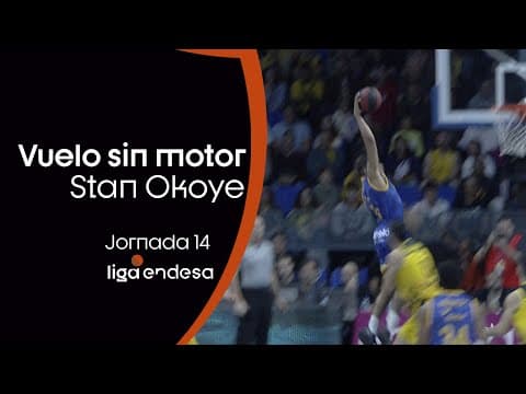 Okoye empieza el partido a ritmo de mate