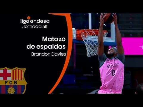 ¡Qué matazo de Brandon Davies!