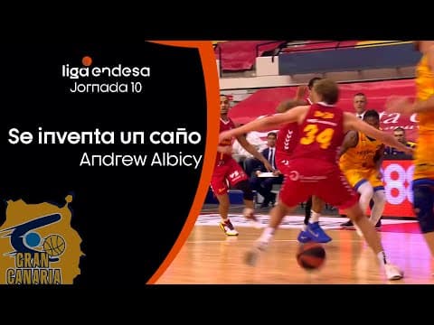 Albicy se inventa un caño