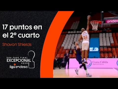 Shavon Shields se sale ¡17 puntos en un cuarto!