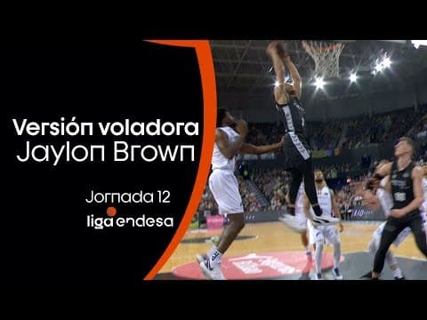 Jaylon Brown, en versión voladora