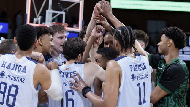 Asisa Joventut se asegura en la prórroga su plaza en el Playoff