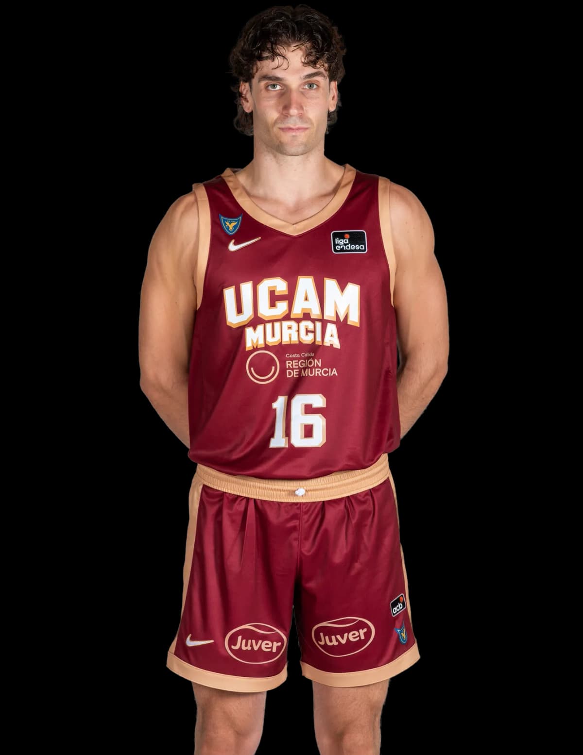R. López photo